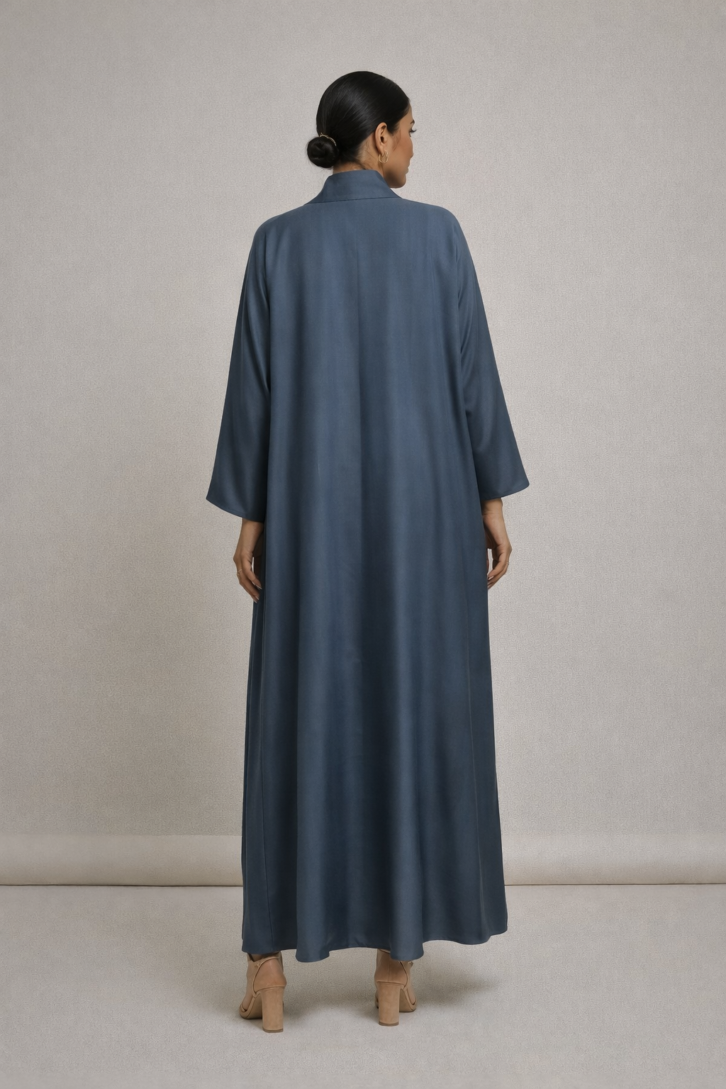 Navy Blue Chiffon Abaya – Elegant Closed Abaya with Pockets